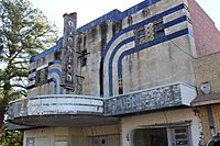 Abandoned Overton Theater, Overton, TX IMG 4401