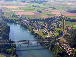 Aerial View of Hemishofen with the 2 Bridges across the Rhine 15.07.2008 16-40-21.JPG