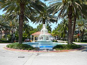 Fountain and guard gate at the entrance to Palm Island in Miami Beach from the MacArthur Causeway