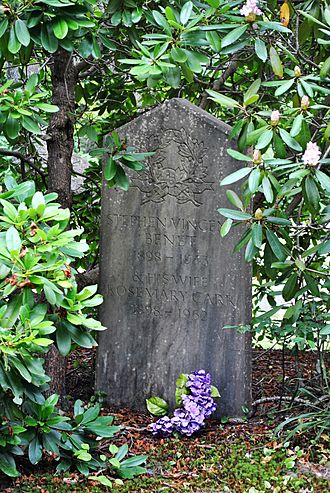 Evergreen Cemetery, Stephen Vincent Benét