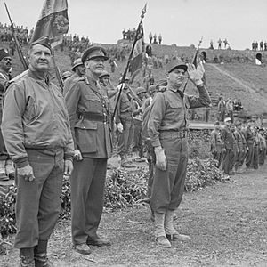 MG Geoffrey Keyes, Gen. A.L. Collier and general Alphonse Juin in Pompei