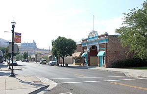 Main Street in Magna