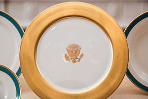 Obama china service plate 2015