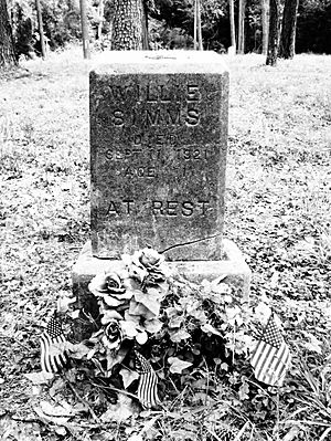 At Rest, Humble Negro Cemetery, Humble, Texas 0508101257BW (4591346369)