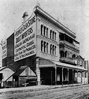 StateLibQld 2 15630 People's Cash Store at Fiveways, Wooloongabba, 1900