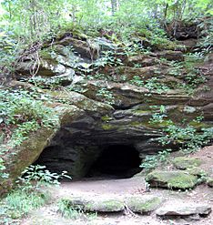 Boone's Cave Park Lexington NC cave