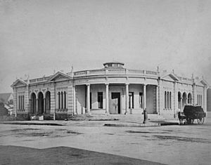 Registrar Generals Office in Brisbane 1875 (7960198068)