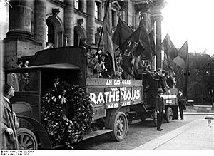 Bundesarchiv Bild 102-00099, Berlin, Gedächtnisfeier für Rathenau