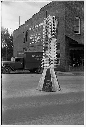 Crossville directional sign, 1937