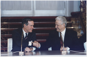 President Bush and Russian President Boris Yeltsin sign the Start II Treaty at a Ceremony in Vladimir Hall, The... - NARA - 186462