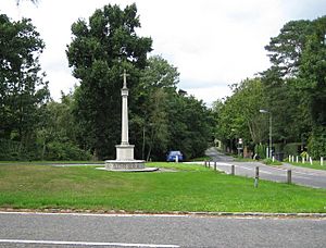 Totteridge, The War Memorial - geograph.org.uk - 957090
