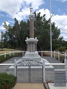 Booval War Memorial 2