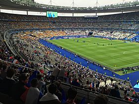 Euro 2016 stade de France France-Roumanie (27307532960)