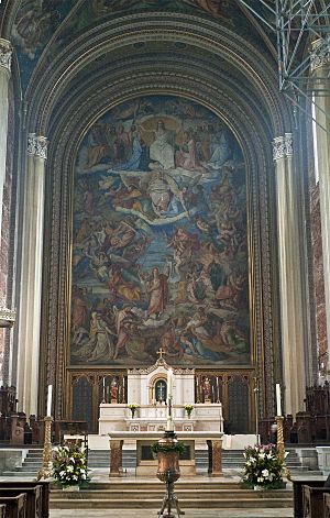 Ludwigskirche-München-Altar