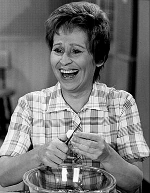 Alice Ghostley Cousin Alice Mayberry RFD 1970.JPG