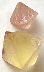 Fluorite crystals 270x444