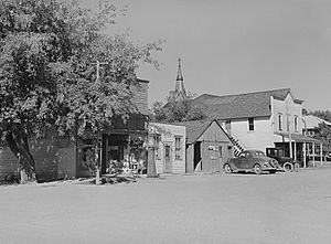 Haverhill, Iowa at Main St. and 1st St. 1939