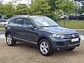 Volkswagen Touareg Hybrid 4motion C2 from 2010 frontright 2011-08-07 A