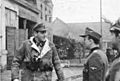 Bundesarchiv Bild 183-R81453, SS-Obersturmbannführer Otto Skorzeny an der Oder