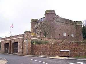 Fort Clarence, Rochester - geograph.org.uk - 1067732