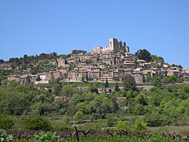 View of the village of Lacoste (Luberon)