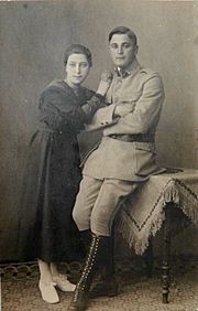 Ludwik Marian Kaźmierczak in the uniform of Haller's Army with fiancée Margarethe