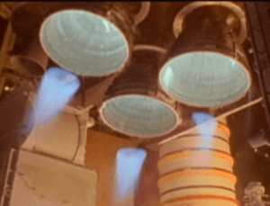 STS-93 SSME Hydrogen Coolant Nozzle Leak at Liftoff