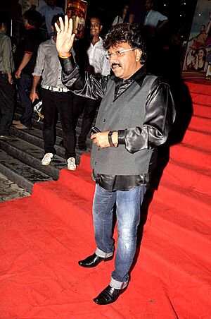 Shravan Kumar at the special screening of 'Bol Bachchan' 20.jpg