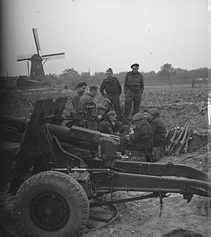 Koninkijke Nederlandse Prinses Irene Brigade in Nederland. De weg Tilburg-Breda., Bestanddeelnr 934-9729