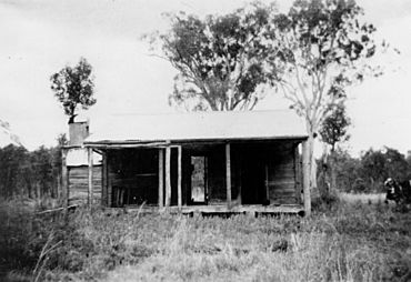 StateLibQld 2 136202 Slab hut in Goovigen, Queensland 1930.jpg