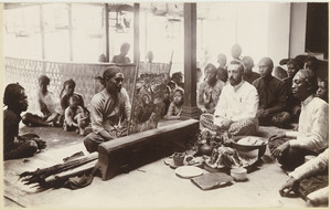 KITLV 3953 - Kassian Céphas - Wayang beber performance of the desa Gelaran at the home of Dr. Wahidin Soedirohoesoedo at Yogyakarta in the middle Dr. GAJ Hazeu - Around 1902
