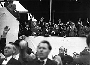 Rassemblement-populaire-14-juillet-1936