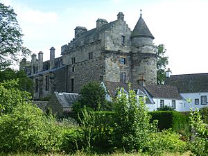 Falkland Palace from the Maspie Burn - geograph.org.uk - 3105992