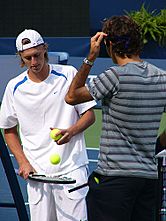 Peter Polansky practising with Roger Federer at the 2008 Rogers Cup