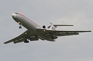 Air Koryo, Tupolev Tu-154B, P-552.jpg