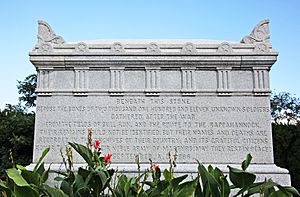 Civil War Unknowns Memorial - E side - Arlington National Cemetery - 2011.JPG