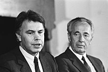 Felipe González en Simon Peres (1986)