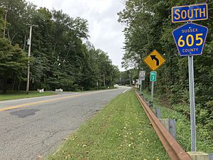 2018-09-08 12 38 31 View south along Sussex County Route 605 (Stanhope-Sparta Road) at Sussex County Route 607 (Maxim Drive) in Hopatcong, Sussex County, New Jersey
