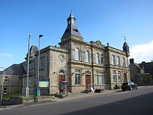 Lossiemouth Town Hall and Library (geograph 5112543)