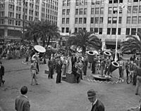 Pershing Square, 1941