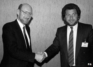 Sinclair sale to Amstrad 1986 Sinclair Sugar handshake