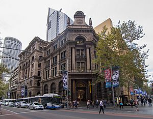 2015-04-02 Martin Place, Sydney.jpg