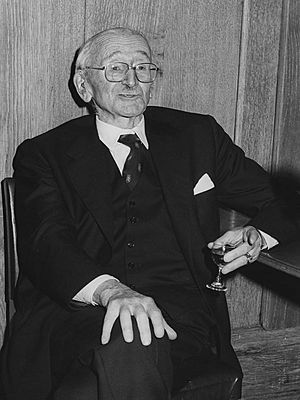 Friedrich August von Hayek, 27th January 1981, the 50th Anniversary of his first lecture at LSE, 1981 (4303825588)