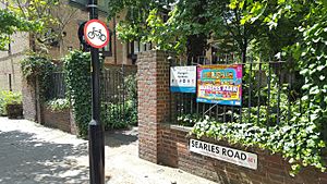 Searles Road street sign