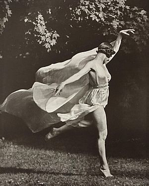 Arnold Genthe Isadora Duncan