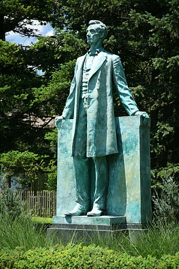 Lincoln by Taft
