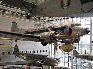 Smithsonian National Air and Space Museum - Douglas DC-3 (2085833728)