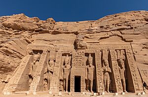 Templo de Nefertari, Abu Simbel, Egipto, 2022-04-02, DD 153