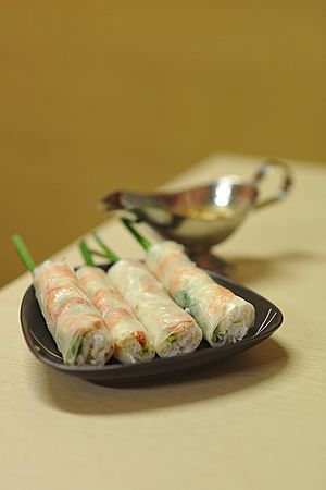 Vietnamese salad roll
