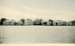 Cedar Point Hotel Breakers from the lake in 1905